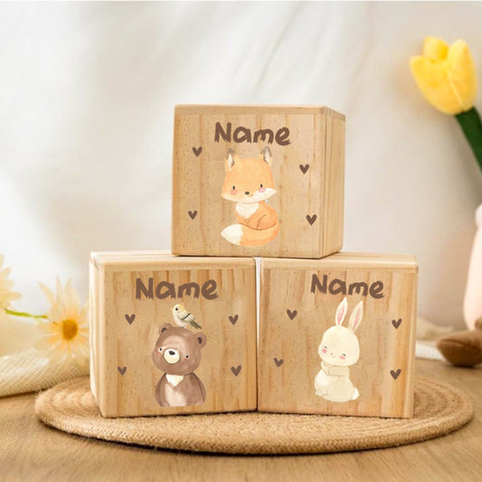 **Personalisierte Spardose aus Holz mit Namen – Klassische rechteckige Design-Sparbox aus Kiefernholz, Geschenk zur Taufe, Kommunion