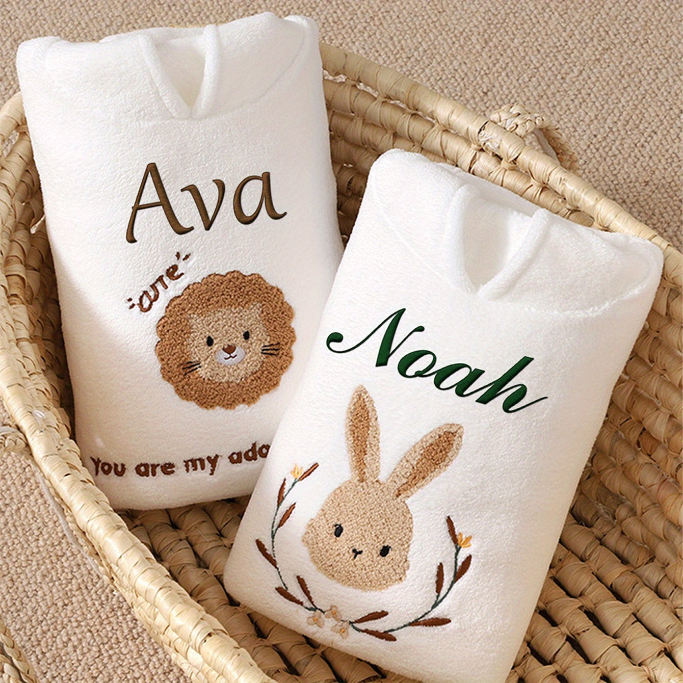 Personalisierbares Kapuzen-Badetuch für Kinder – 60×60 cm