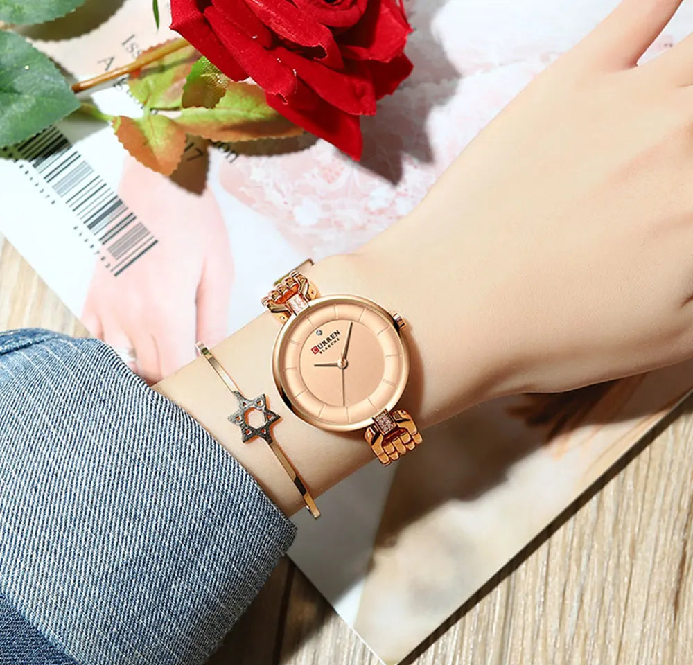 Frauen Uhr CURREN Luxus Marke Mode Casual Damen Quarz Armbanduhr Rose Gold Edelstahl Mesh Kleid Uhr Für Mädchen