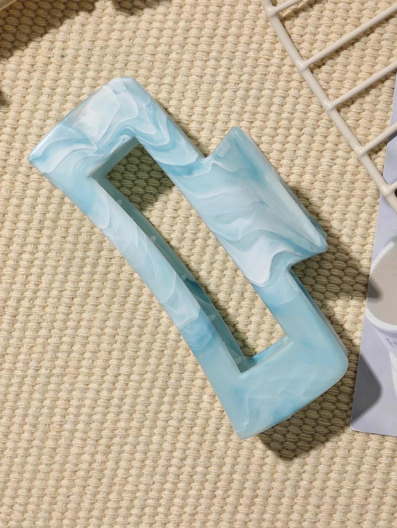 Große Marmor-Haarklammern 2er-Set – Starker Halt für dickes Haar