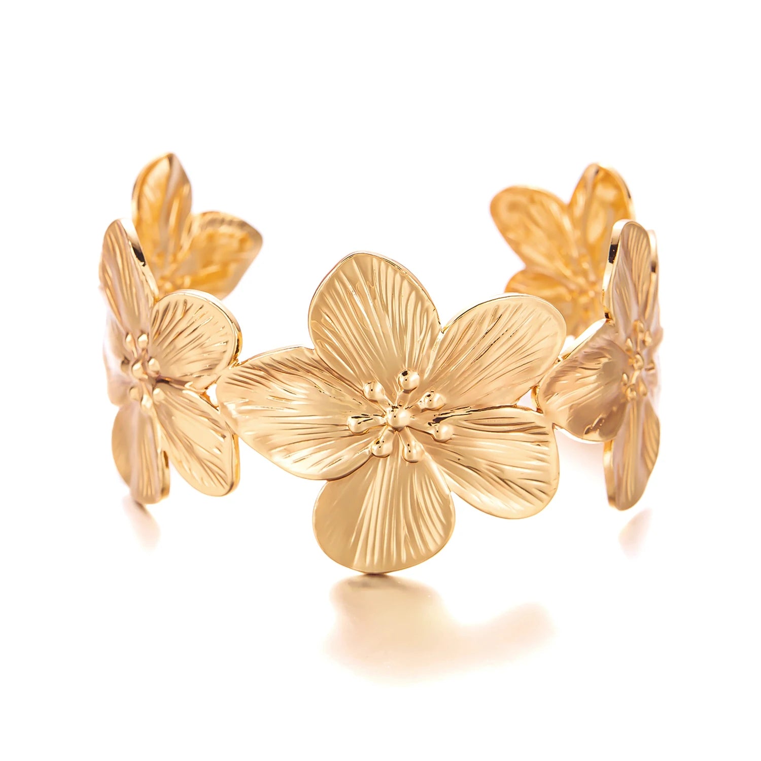 Mode Vintage Blume Manschette Armband für Frauen Trendy Gold Farbe Metall Breite Blume Öffnung Armreifen Mädchen Elegante Partei Schmuck