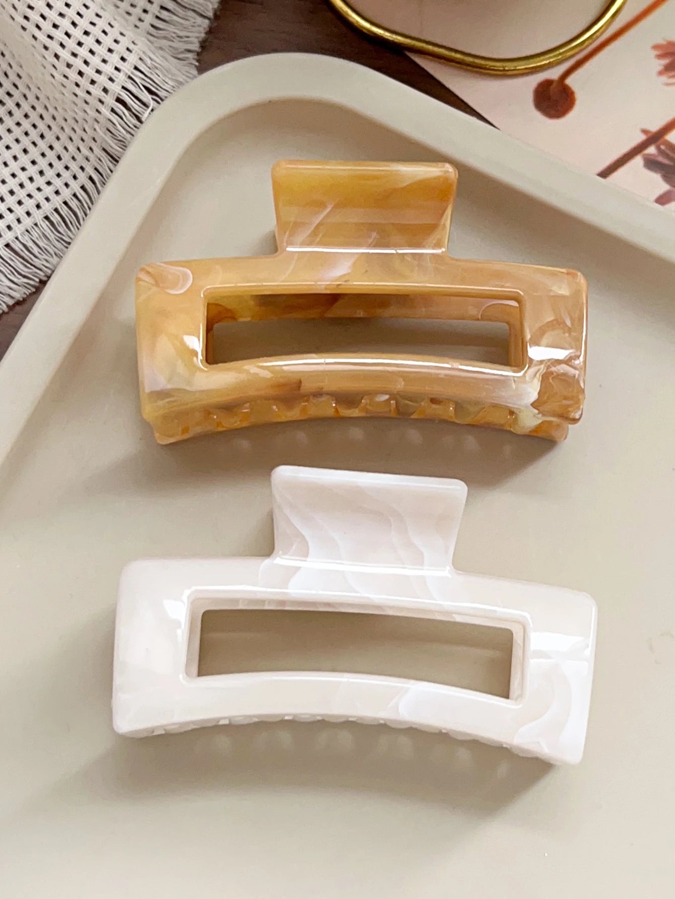 Große Marmor-Haarklammern 2er-Set – Starker Halt für dickes Haar