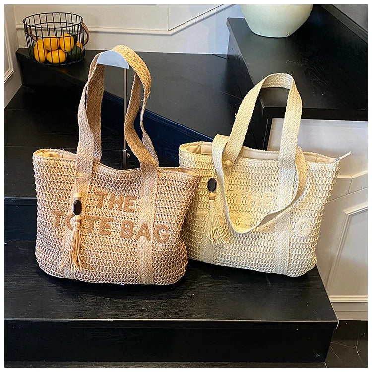 Französischer Stil, große Kapazität, gewebte Strohtasche für Damen, neue Strandurlaub-Umhängetasche, lässige Pendler-Einkaufstasche, Geldbörse