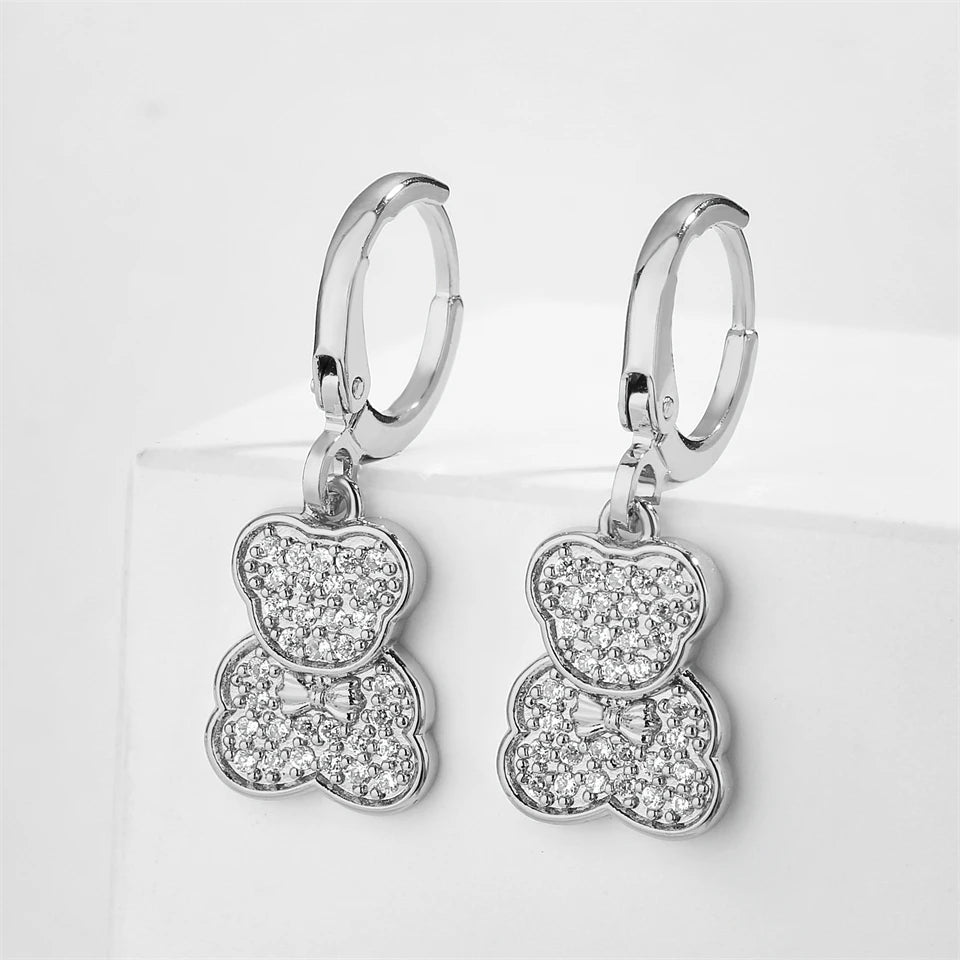 ZAKOL Glänzende Zirkon Teddybär Charm Tropfen Creolen für Frauen Mädchen Geometrische Chinesischen Stil Ohr Zubehör Schmuck Geschenk