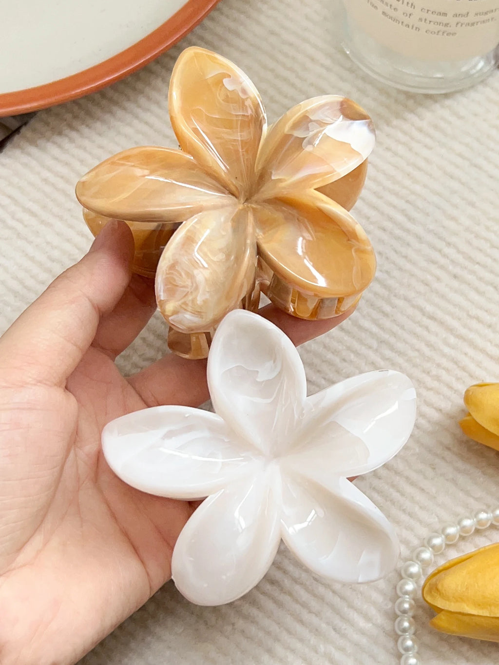 Hawaiianische Blumenkrallenklammern für Frauen, Blumen-Haarklammern mit Marmorader für dünnes Haar, süßer Strand-Haarschmuck