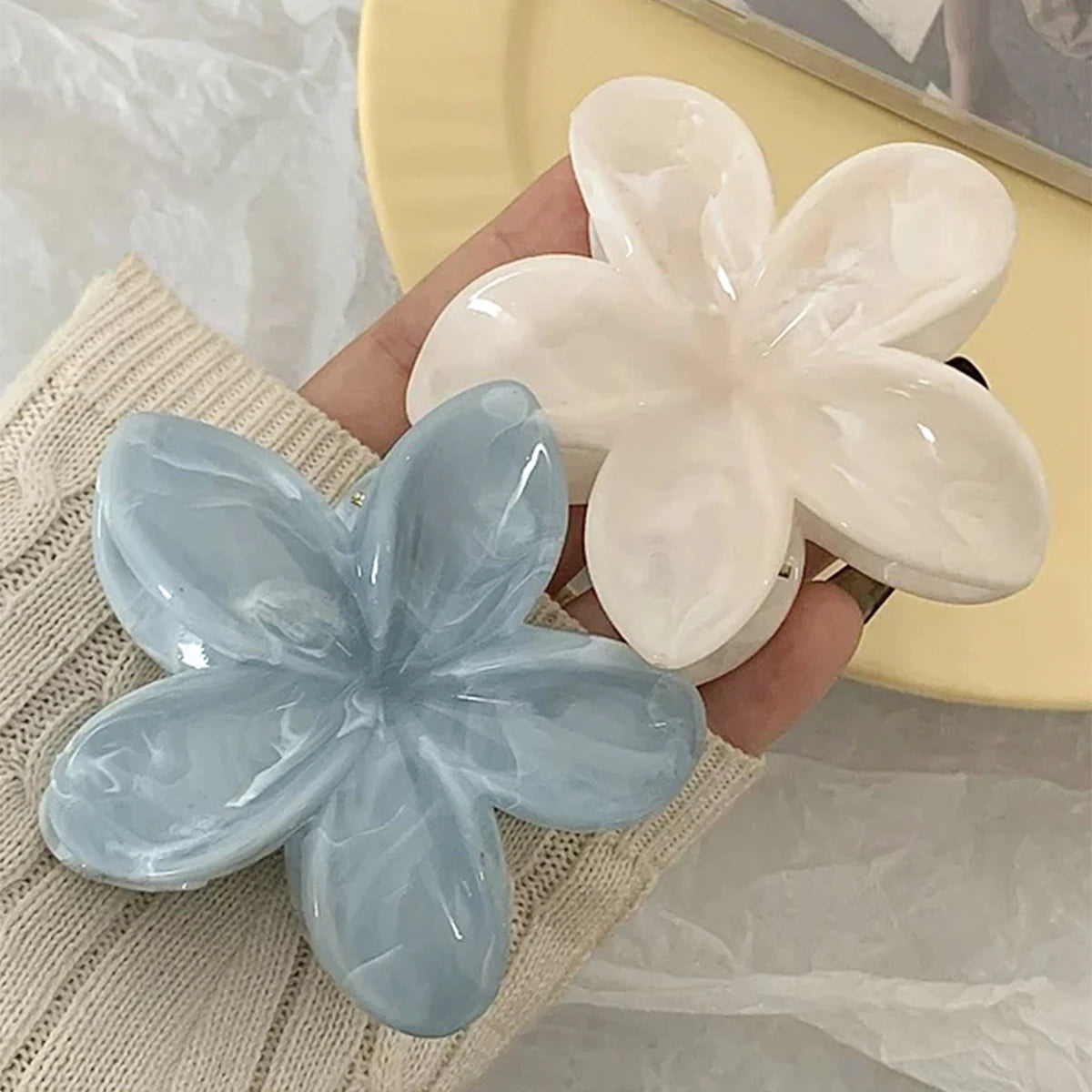 Hawaiianische Blumenkrallenklammern für Frauen, Blumen-Haarklammern mit Marmorader für dünnes Haar, süßer Strand-Haarschmuck