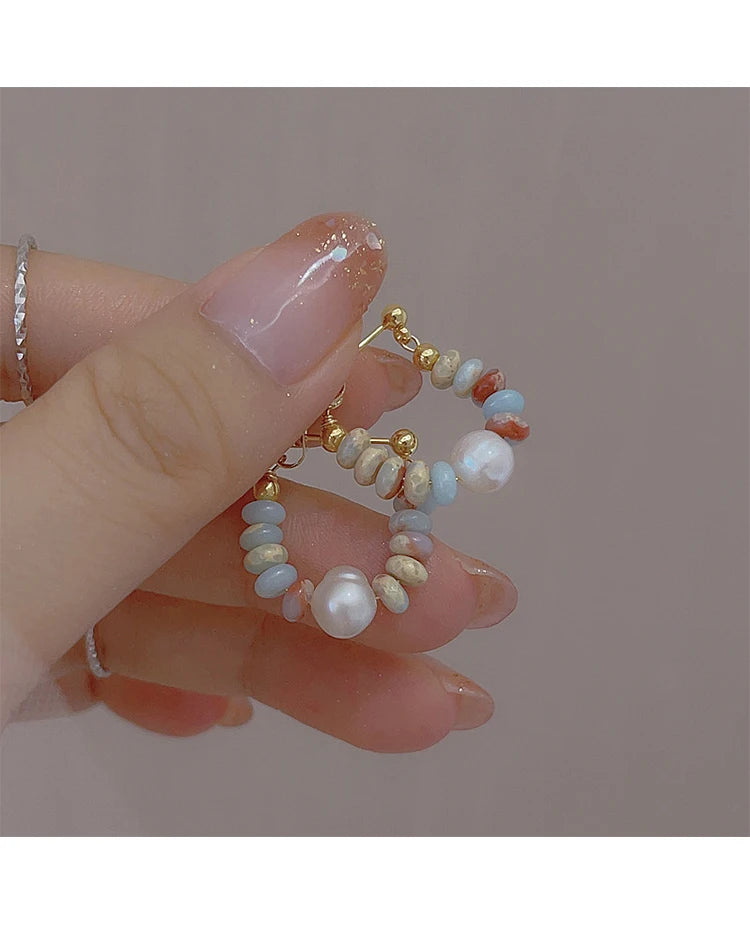 Urlaubsstil-Design, Naturstein-Perlen-Perlen-Anhänger-Ohrringe für Frauen und Mädchen, 2024, Modeschmuck, ungewöhnliche Accessoires
