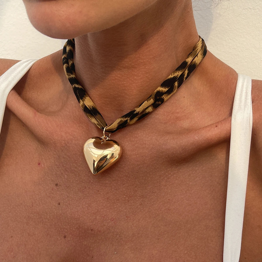 Ingemark 7 Stile Ethnische Multilayer Samt Kette Halskette Frauen 2025 Neue Mode Metall Conch Seestern Herz Anhänger Hals Schmuck