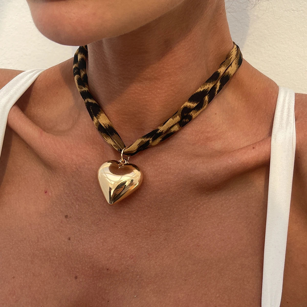Ingemark 7 Stile Ethnische Multilayer Samt Kette Halskette Frauen 2025 Neue Mode Metall Conch Seestern Herz Anhänger Hals Schmuck