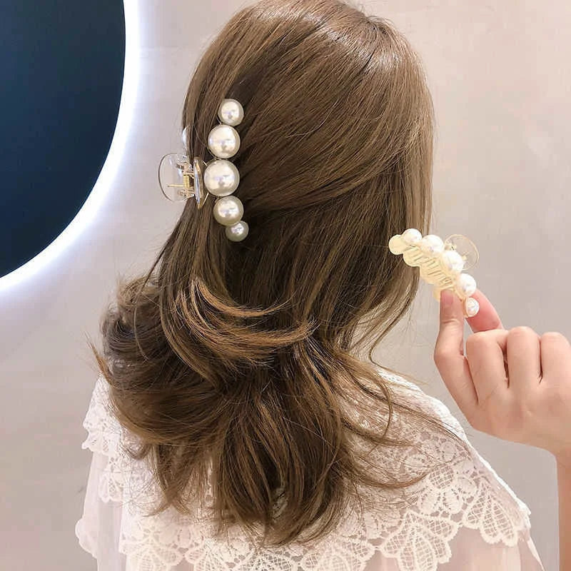 Acryl Daisy Hair Clip