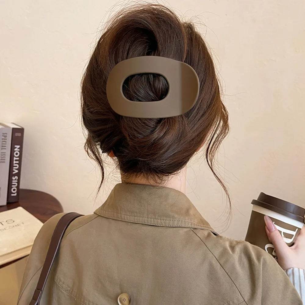 PC-Haarklammer für Frauen, neues Design, Leopardenmuster, matt, gebogen, flach, Styling-Haarspangen, Acryl, zum Liegen, Haar-Accessoires
