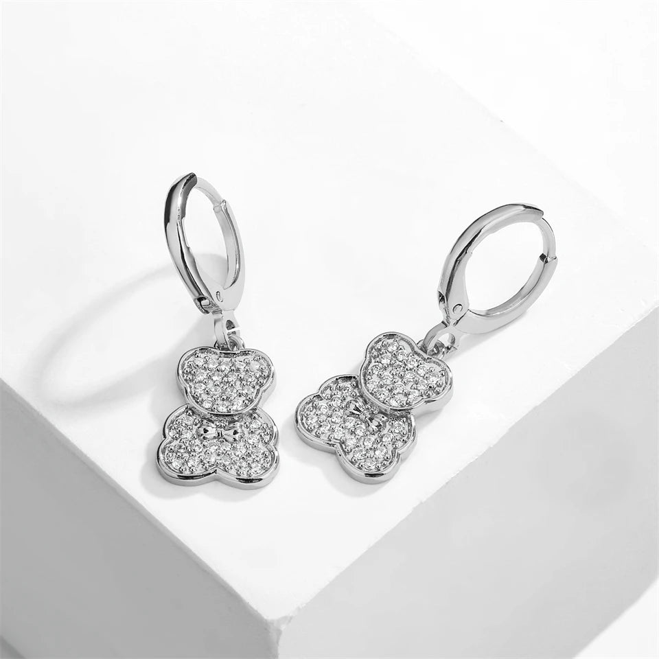 ZAKOL Glänzende Zirkon Teddybär Charm Tropfen Creolen für Frauen Mädchen Geometrische Chinesischen Stil Ohr Zubehör Schmuck Geschenk