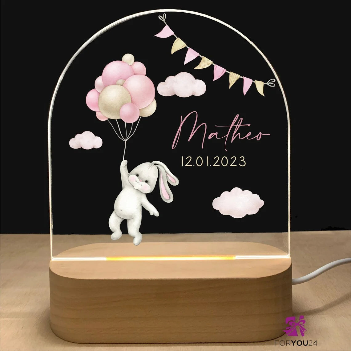 Personalisierbares Baby Nachtlicht mit USB & Holzbasis