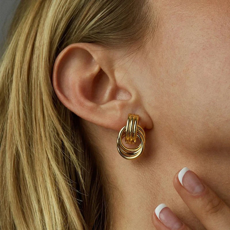 Mode Glänzende Drei-Schicht Strukturierte Kreuzung Knoten Ohrringe für Frauen Gold Farbe Edelstahl Ohrring Vintage-Schmuck Geschenk