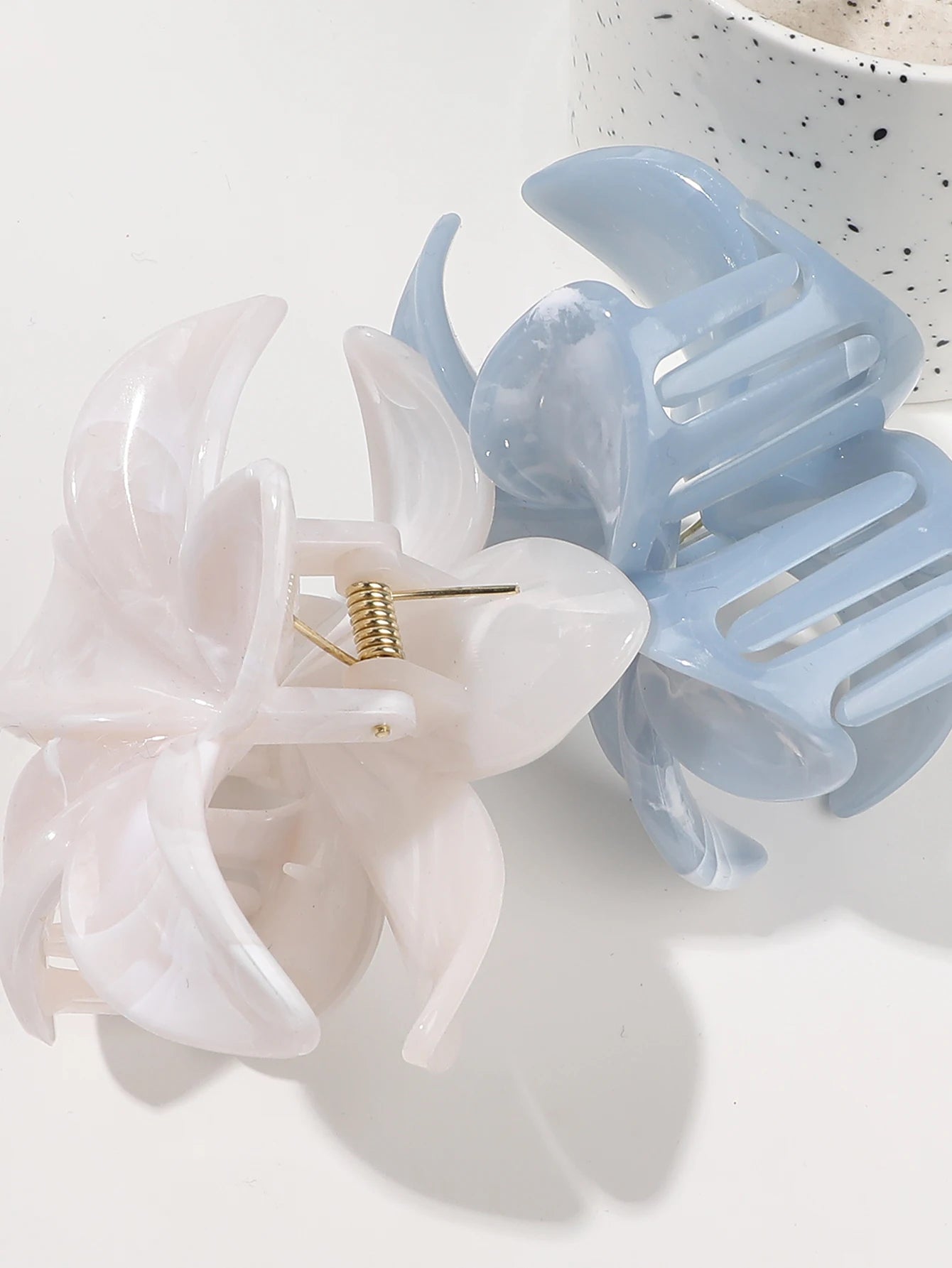 Hawaiianische Blumenkrallenklammern für Frauen, Blumen-Haarklammern mit Marmorader für dünnes Haar, süßer Strand-Haarschmuck