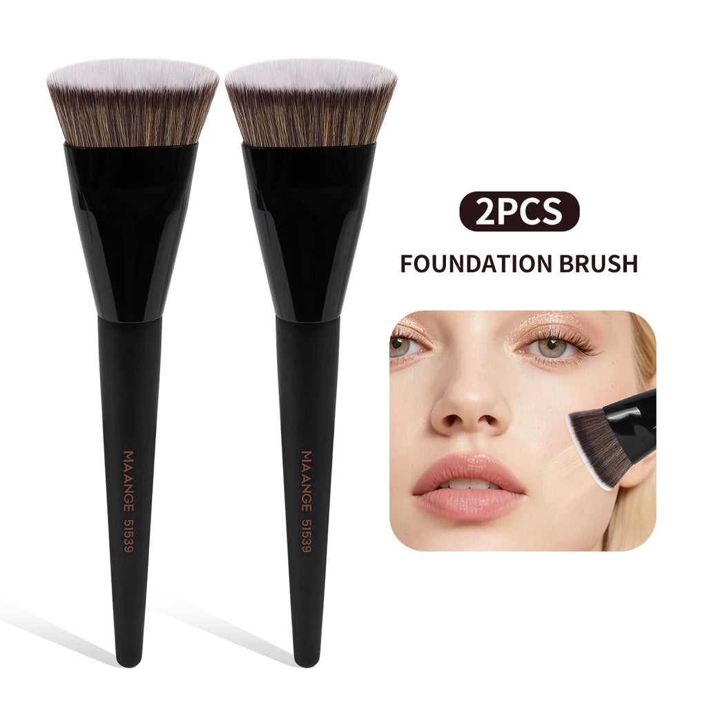 MAANGE Flachkopf-Grundierungspinsel mit Box – Für Puder, Rouge & Concealer