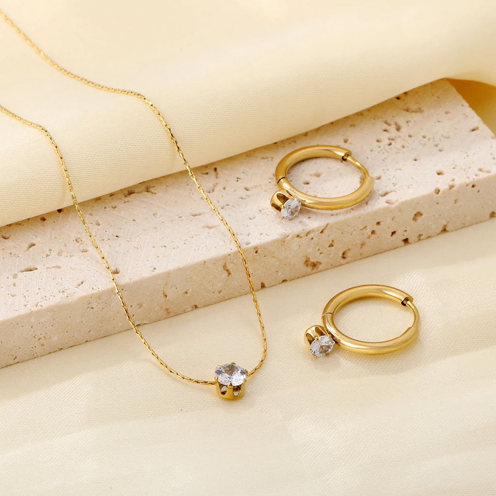 LUXUKISSKIDS Mode Kubische Liebe Herz Minimalistischen Schmuck Set Halskette Ohrringe Armbänder Edelstahl Frauen/Mädchen Zubehör