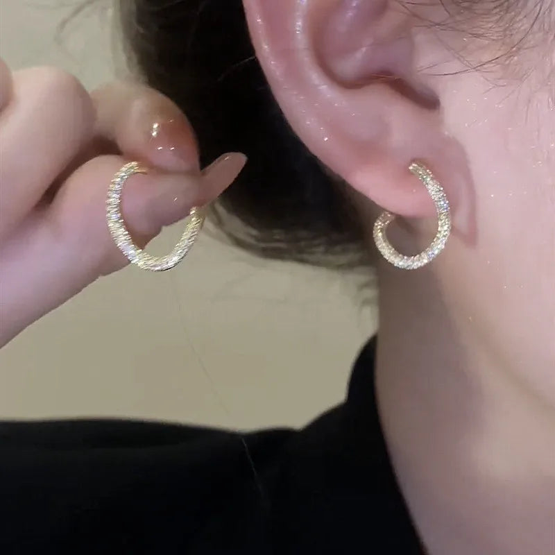 Vintage CC Design Ohrstecker für Frauen Koreanische Mode X Kreuz Zirkon Ohrring Verlobung Schmuck Geschenke Großhandel