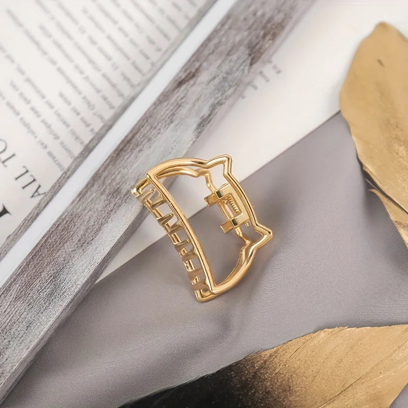 Mode Einfache Non Slip Mini Hohl Herz Metall Haar Klaue Clips Gold Geometrische Pony Barrettes Haar Kiefer Für Frauen Mädchen Täglich