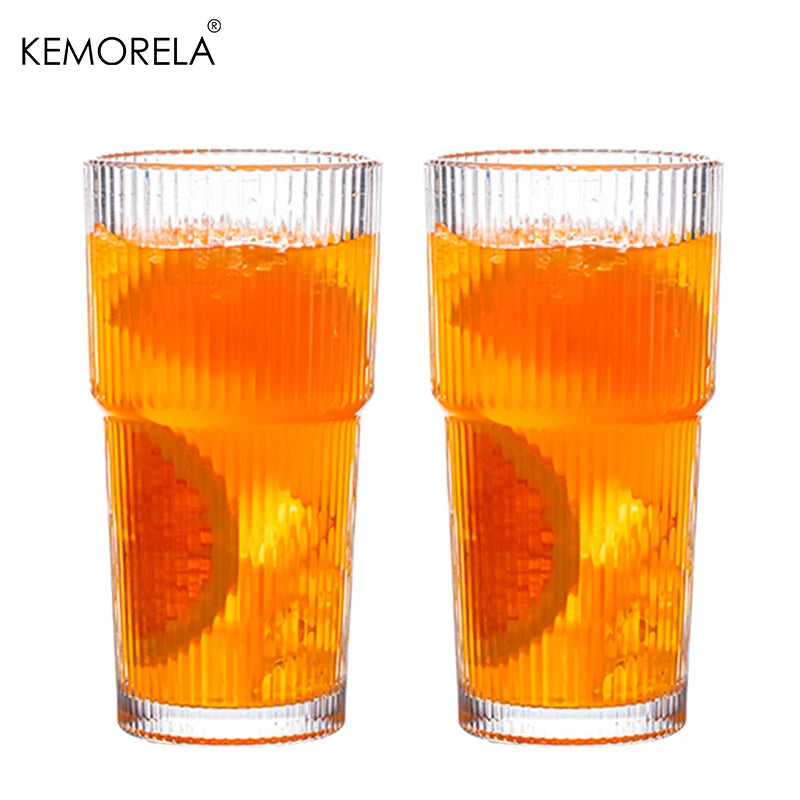 600 ml Glas-Kaffeetasse mit Deckel & Strohhalm | Gestreiftes Trinkglas für Saft, Eiskaffee & mehr