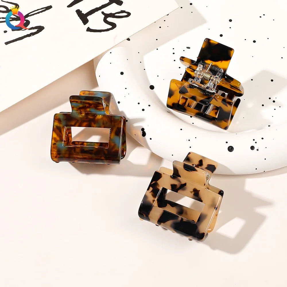 Modische Schildkröten-Haarspangen für Frauen