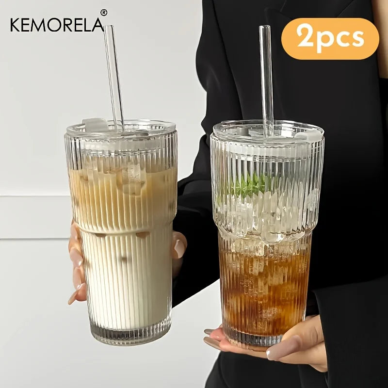 600 ml Glas-Kaffeetasse mit Deckel & Strohhalm | Gestreiftes Trinkglas für Saft, Eiskaffee & mehr