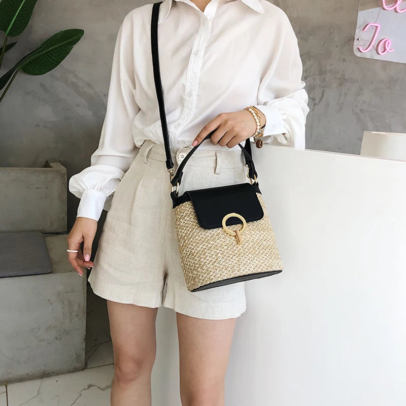 Strand Dame Reise Geldbörsen und Handtaschen Casual Ketten Stroh Eimer Taschen Frauen Sommer Umhängetasche Rattan Taschen Schulter Tasche Bolsa