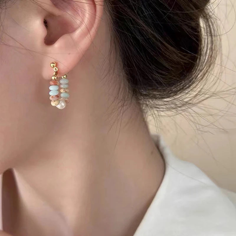 Urlaubsstil-Design, Naturstein-Perlen-Perlen-Anhänger-Ohrringe für Frauen und Mädchen, 2024, Modeschmuck, ungewöhnliche Accessoires