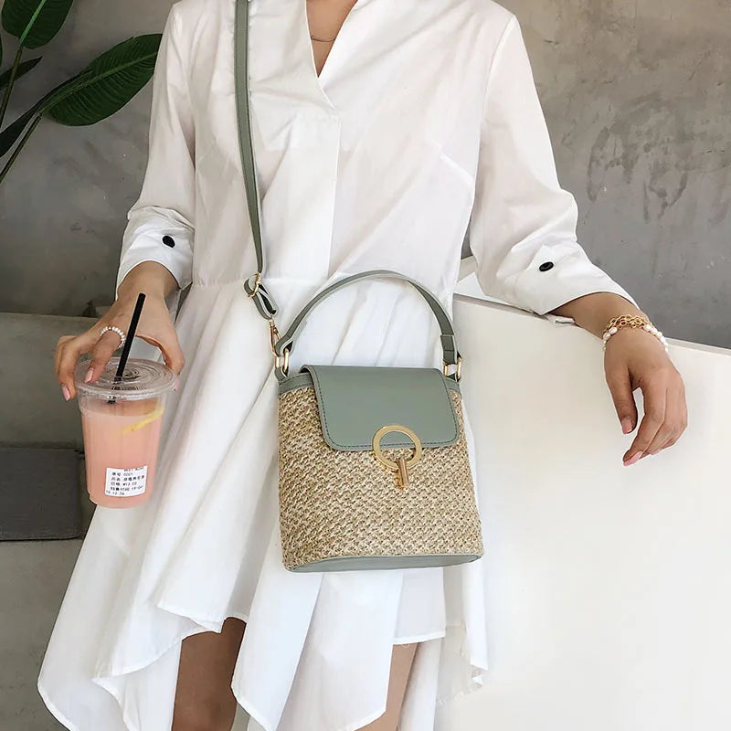 Strand Dame Reise Geldbörsen und Handtaschen Casual Ketten Stroh Eimer Taschen Frauen Sommer Umhängetasche Rattan Taschen Schulter Tasche Bolsa