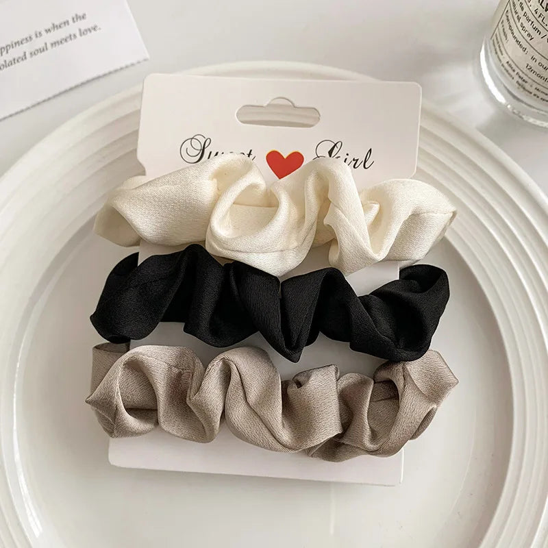 Satin Scrunchies für Frauen | Set Elastische Haarbänder