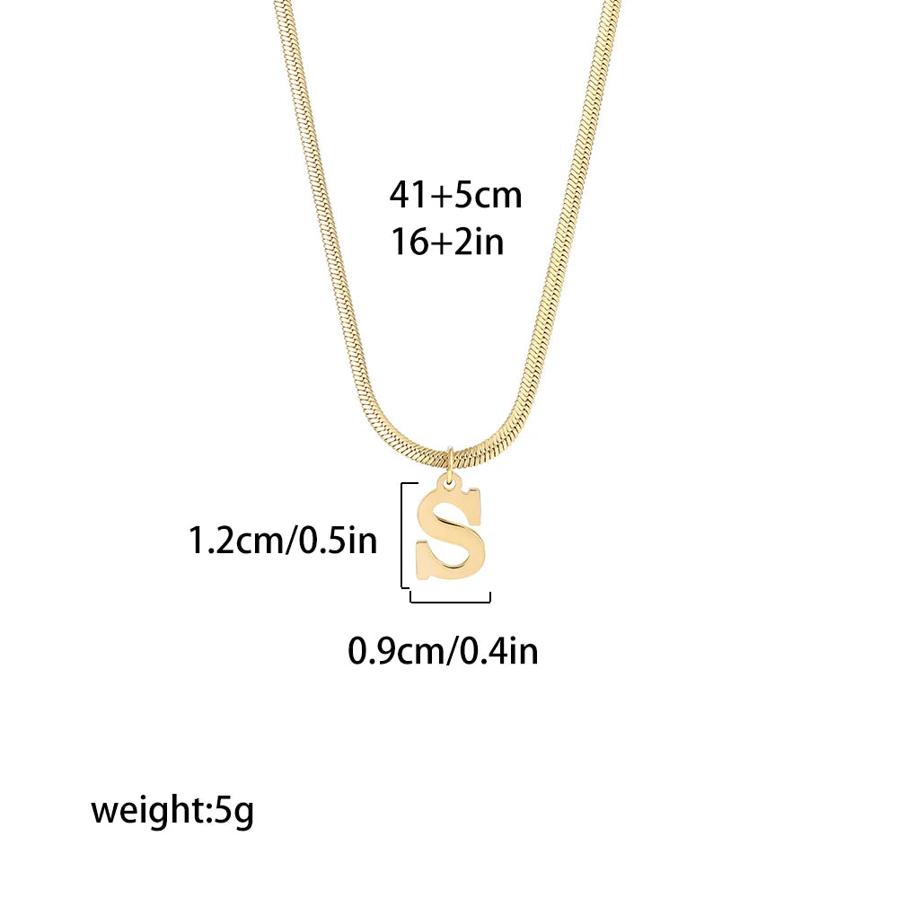 A-Z Alphabet vergoldeter Edelstahl Anhänger Halskette für Frauen Schlangenkette Anfangsbuchstabe Schlüsselbein Halsketten Kragen Schmuck