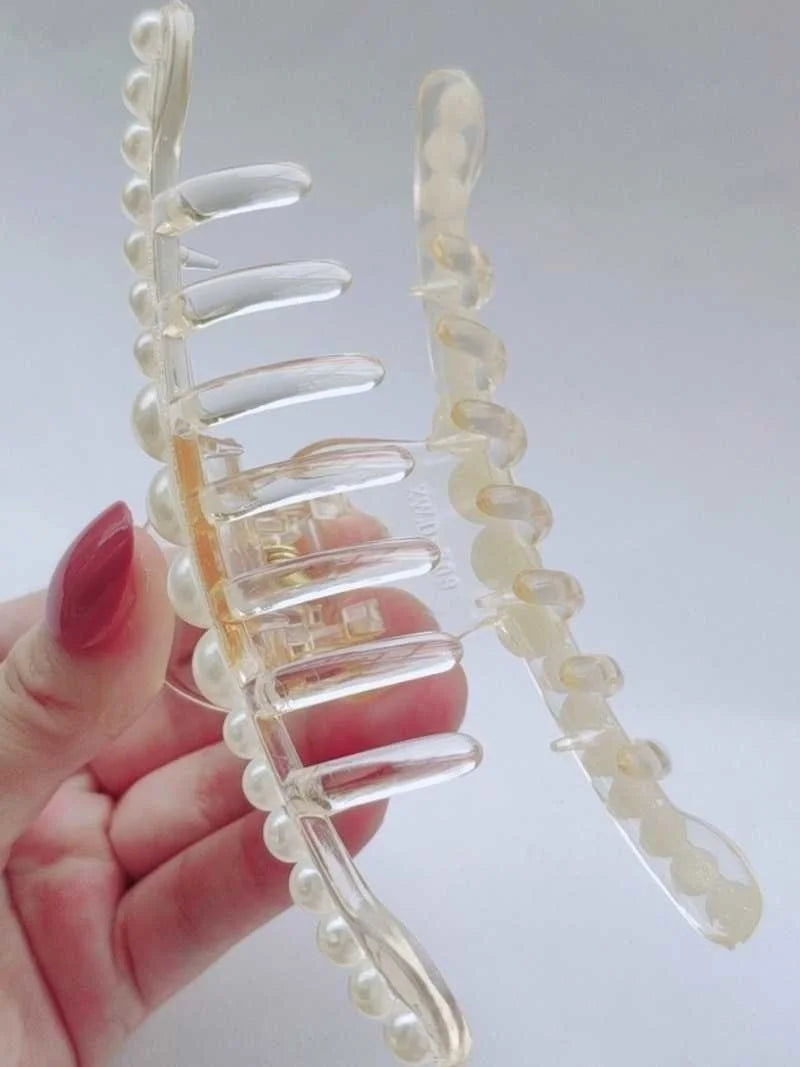 Acryl Daisy Hair Clip