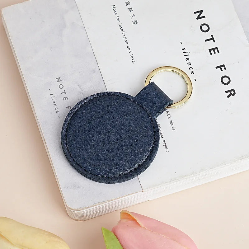 Personalisierter runder Schlüsselanhänger aus PU-Leder