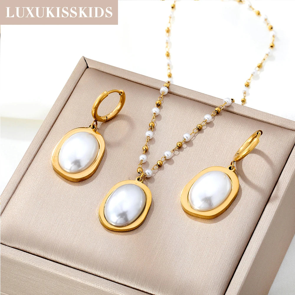 LUXUKISSKIDS Mode Kubische Liebe Herz Minimalistischen Schmuck Set Halskette Ohrringe Armbänder Edelstahl Frauen/Mädchen Zubehör