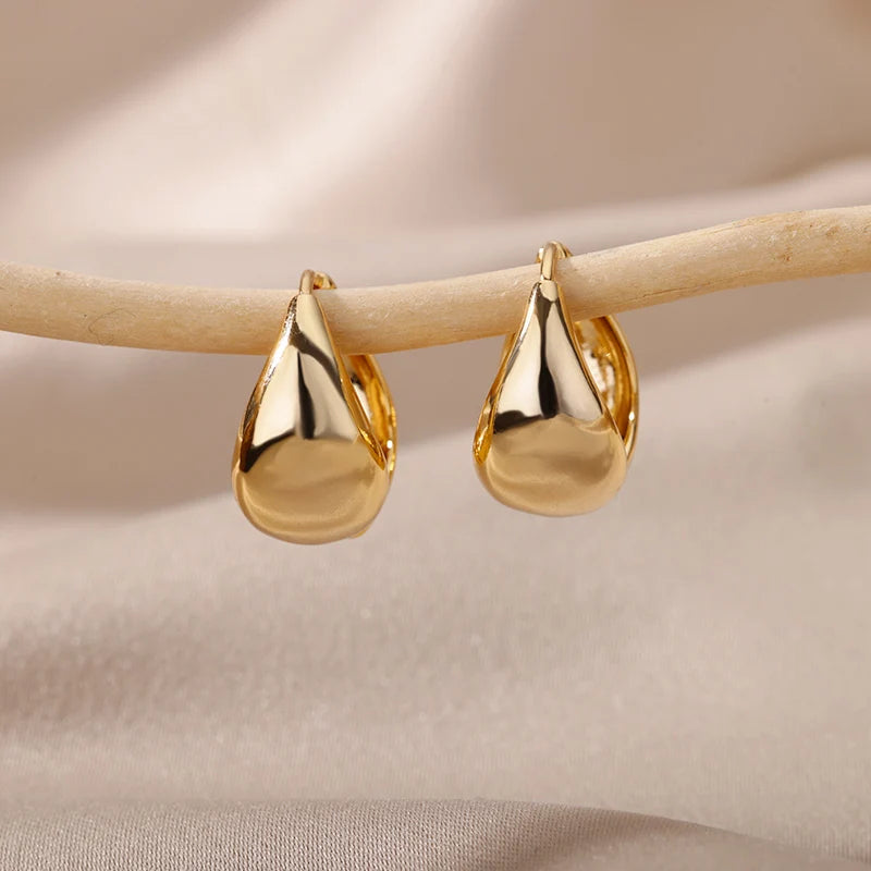 Klobige flache kleine Kreis-Creolen für Frauen, Charm, silberfarben, Edelstahl, geometrische Ohrringe, minimalistischer Schmuck