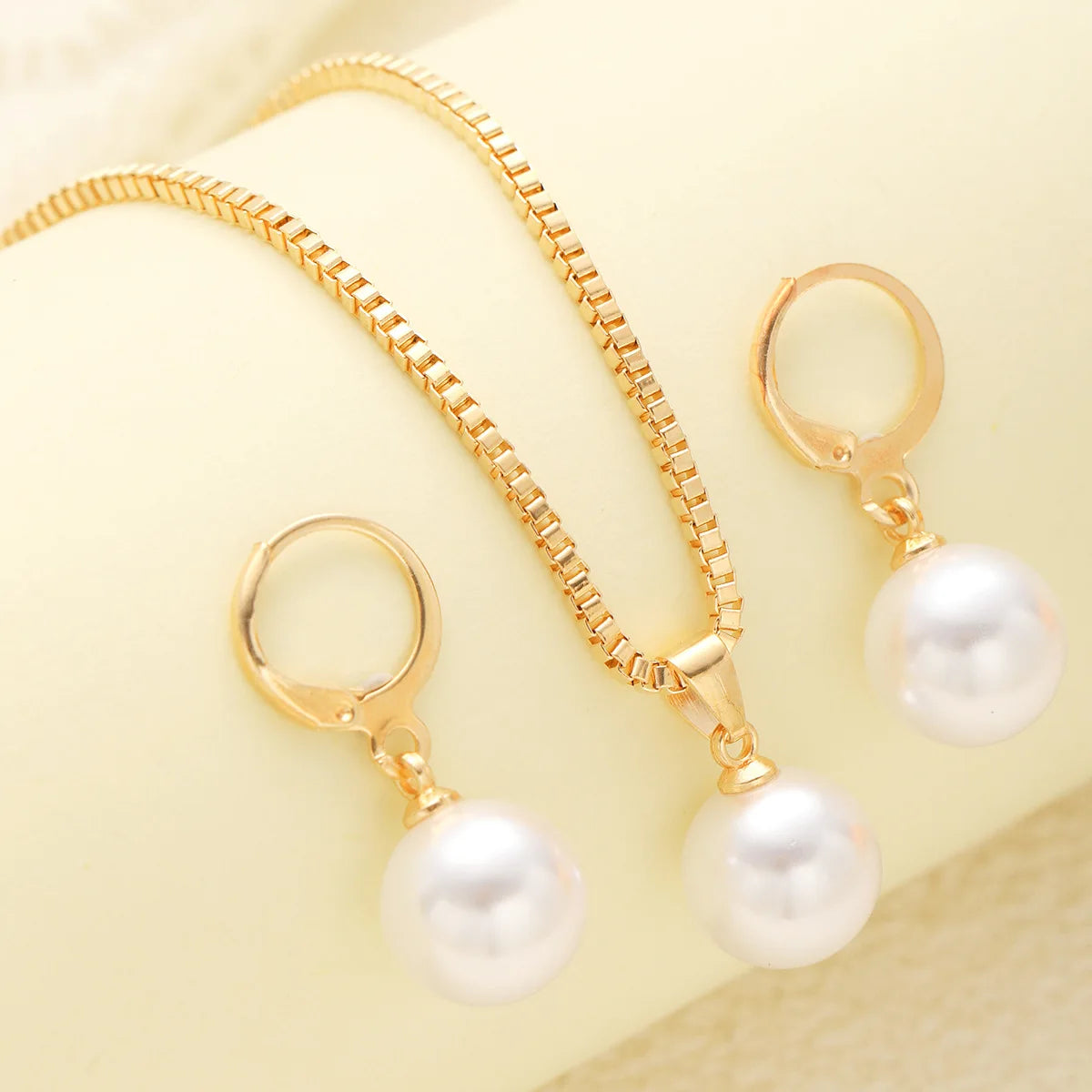 Mode Perlen Schmuck Set Für Frauen Baumeln Ohrringe Anhänger Halskette Einfache Zierliche Täglichen Tragen Outfit Party Zubehör