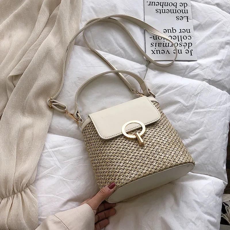 Strand Dame Reise Geldbörsen und Handtaschen Casual Ketten Stroh Eimer Taschen Frauen Sommer Umhängetasche Rattan Taschen Schulter Tasche Bolsa