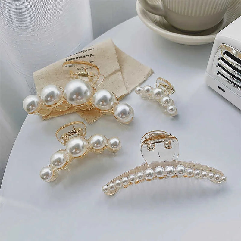Acryl Daisy Hair Clip