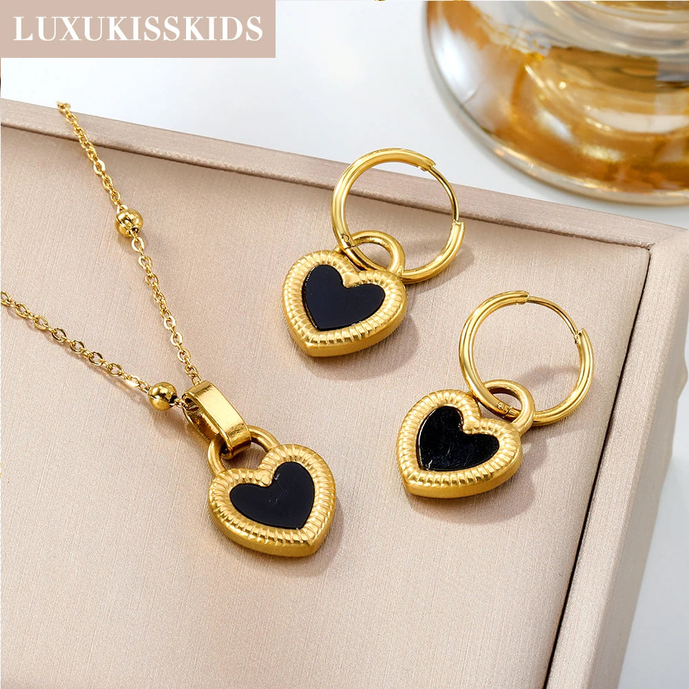 LUXUKISSKIDS Mode Kubische Liebe Herz Minimalistischen Schmuck Set Halskette Ohrringe Armbänder Edelstahl Frauen/Mädchen Zubehör