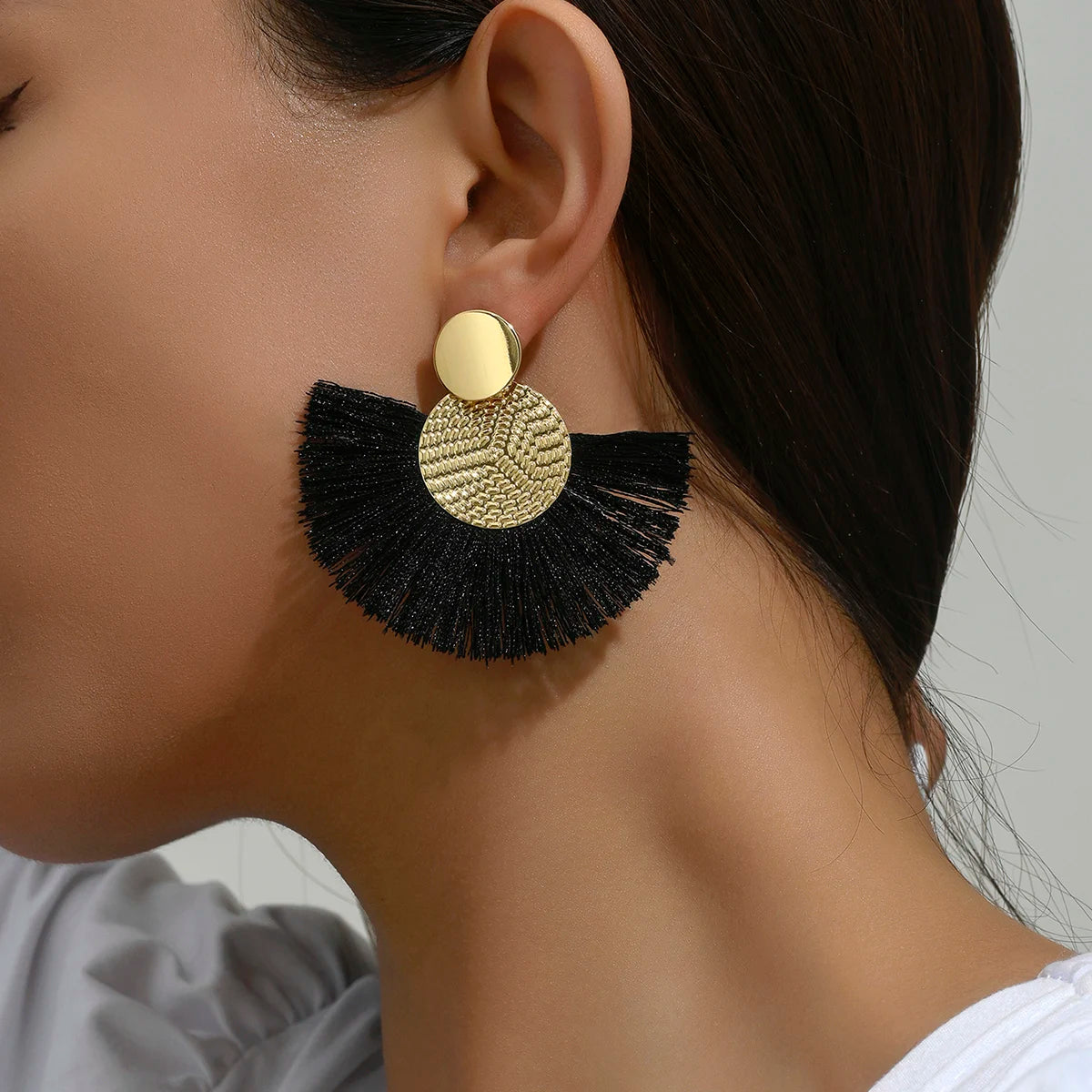 Mode Böhmischen Große Quaste Baumeln Weiße Fringe Weibliche Ohrringe Tropfen Ohrringe für Frauen Erklärung Hochzeit Schmuck
