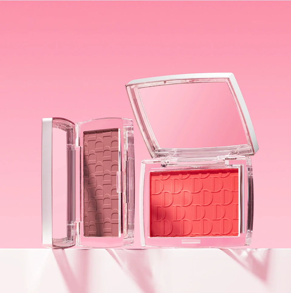 Gesichtsrouge, matt, natürlich, Wangentönung, erhellt das Gesicht, rosa, rot, Gesichtskonturierung, Kosmetik, Rouge, Puder, weiches weibliches Make-up