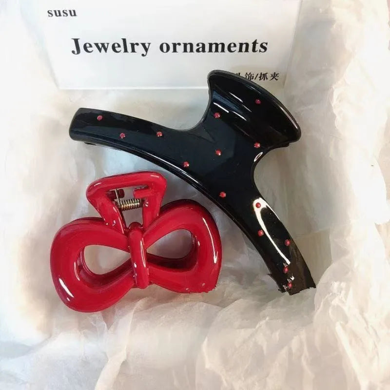 2-teiliges Vintage Haarclip-Set – Blau Polka Dots & Rote Schleife | Koreanische Haarspangen für Damen