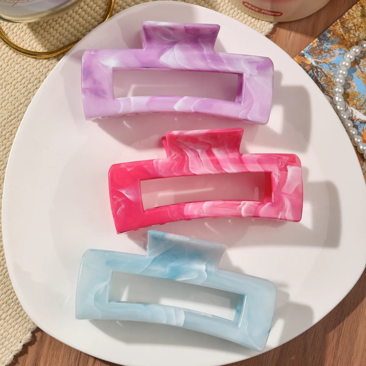 Große Marmor-Haarklammern 2er-Set – Starker Halt für dickes Haar