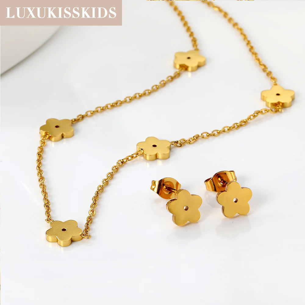 LUXUKISSKIDS Mode Kubische Liebe Herz Minimalistischen Schmuck Set Halskette Ohrringe Armbänder Edelstahl Frauen/Mädchen Zubehör