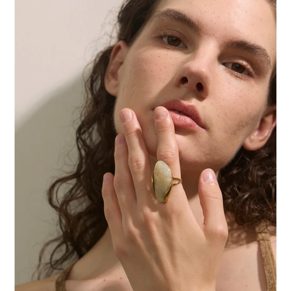 Yhpup Neues Design Braun Grün Beige Harz Geometrisch Verstellbarer Ring Golden PVD Edelstahl Rostfrei Fingerschmuck Geschenk