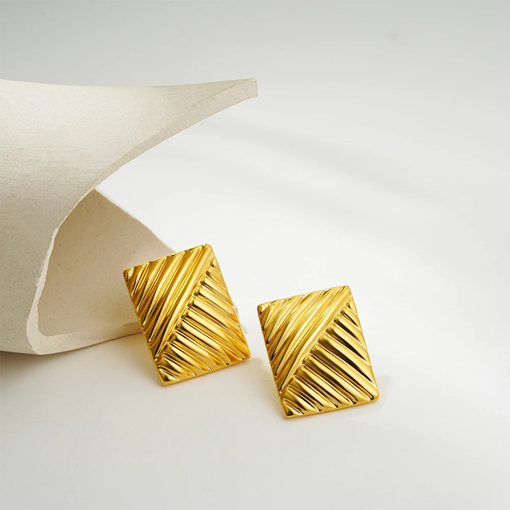 Mode Glänzende Drei-Schicht Strukturierte Kreuzung Knoten Ohrringe für Frauen Gold Farbe Edelstahl Ohrring Vintage-Schmuck Geschenk