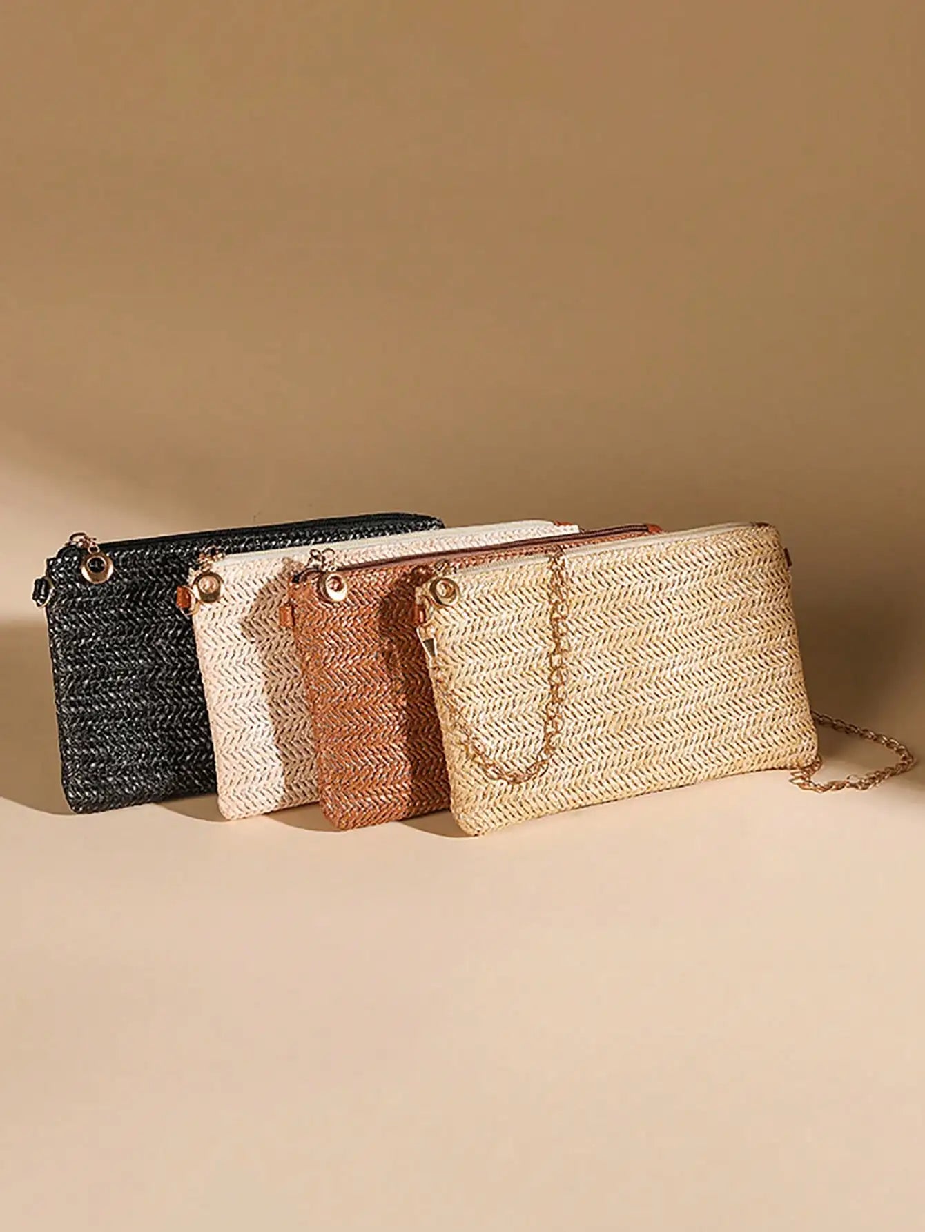 Neue kleine quadratische Tasche aus Strohgewebe, einfache und modische Handytasche mit Kette, kleine, leichte und vielseitige Mini-Umhängetasche
