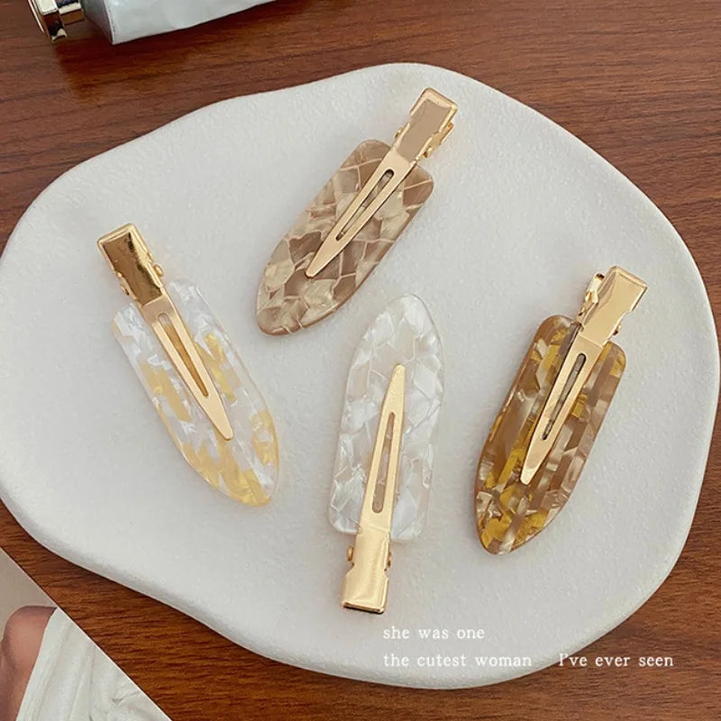 4 stücke Einfache Gemischte Farbe Haar Clips Seite Keine Spur Pony Entenschnabel Clips Elegante Damen Kopfbedeckungen Haar Zubehör