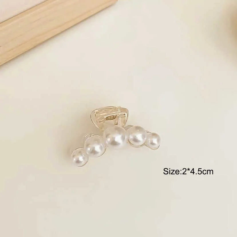 Acryl Daisy Hair Clip