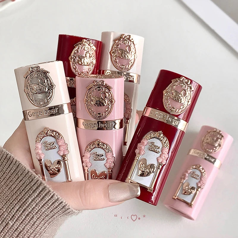 Gege Bear Strawberry Cupid Pink Pop Set – Samt-Matte Lippencreme, Puder & Flüssiges Rouge